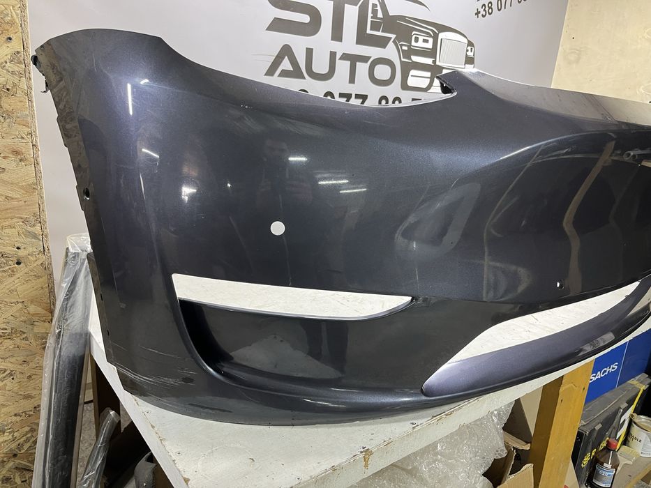 Передній бампер Tesla Model Y