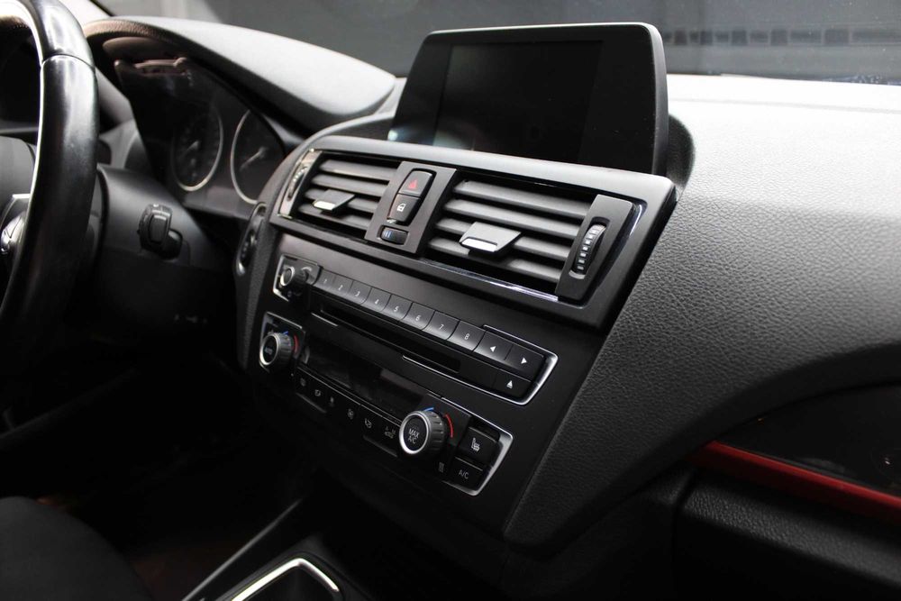 BMW 116i SPORT LINE (149€/Mês) | Revisões BMW | Garantia