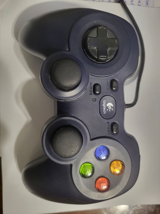 Геймпад Logitech F310
