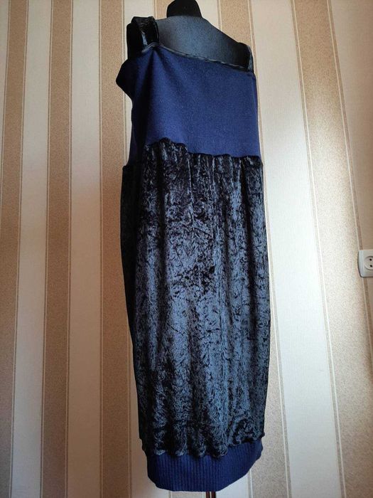 Платье- сарафан теплый, миди.