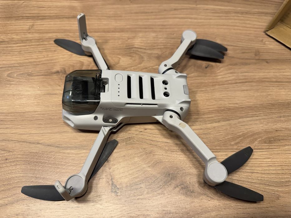 Dron Dji Mini 2 Fly More Combo