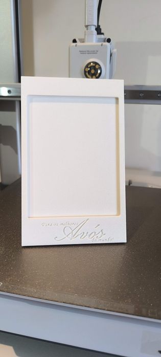 Customizable 3D-Printed Frame – PLA