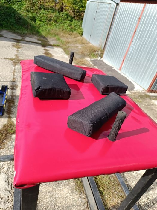 Stół do siłowania na rękę, armwrestlingu