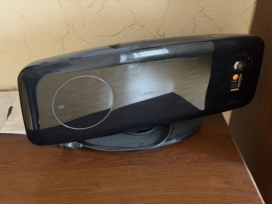 Телевизор Самсунг 46’