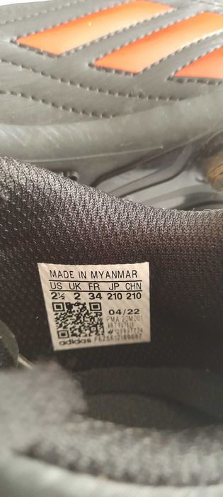 Копачки, бутси, сороканіжки Adidas Originals