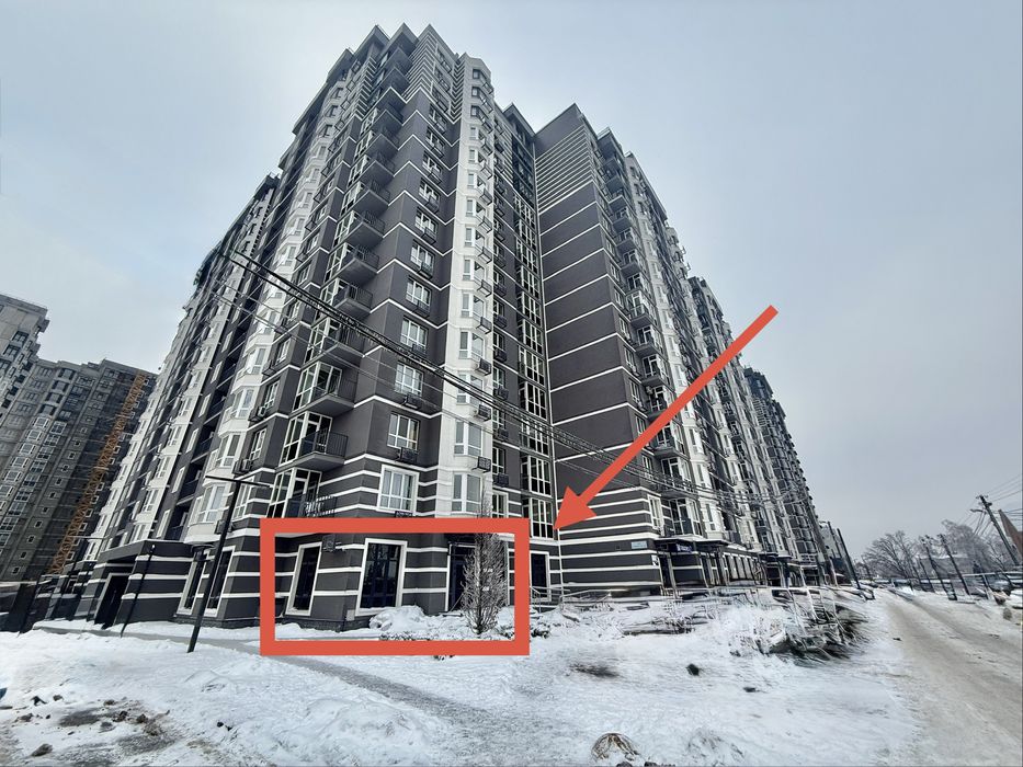Продам фасадне кутове приміщення в ЖК Гранд Бурже