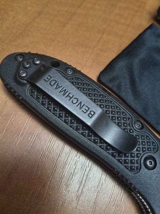 Benchmade 551-S30V Griptilian
