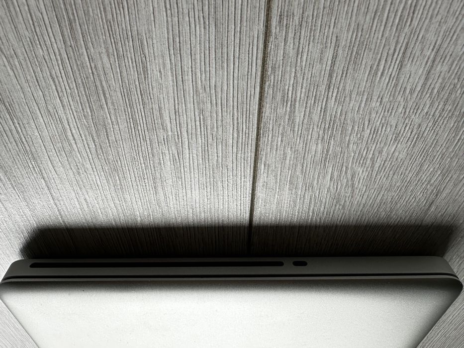 USZKODZONY MacBook Pro 13" Early 2011 Intel Core i5 2.3 GHz 16 GB RAM