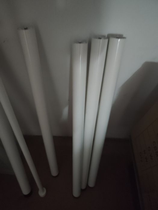 Mesa IKEA 120*60cm branca - Secretária + pernas