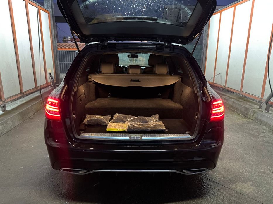 Mercedes C300 DE como nova 89mil kms reais Nacional de  Novembro 2020