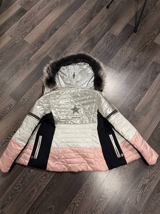 Продам лижний костюм стан нового. 12 років