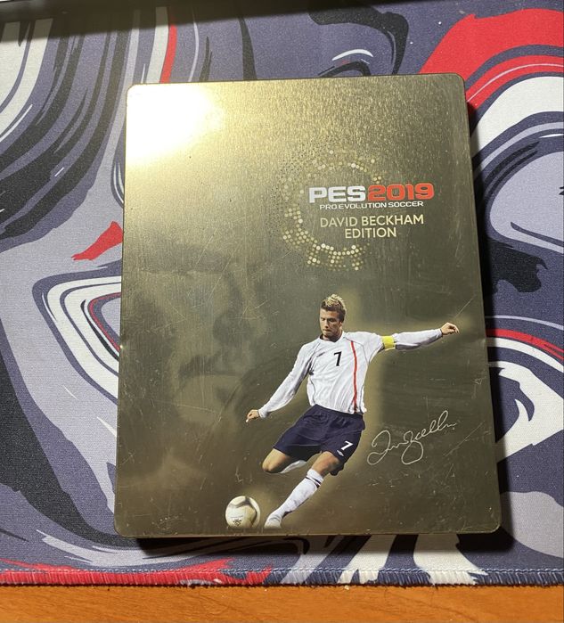 Jogo PS4 PES 2019 (David Beckham Edition)