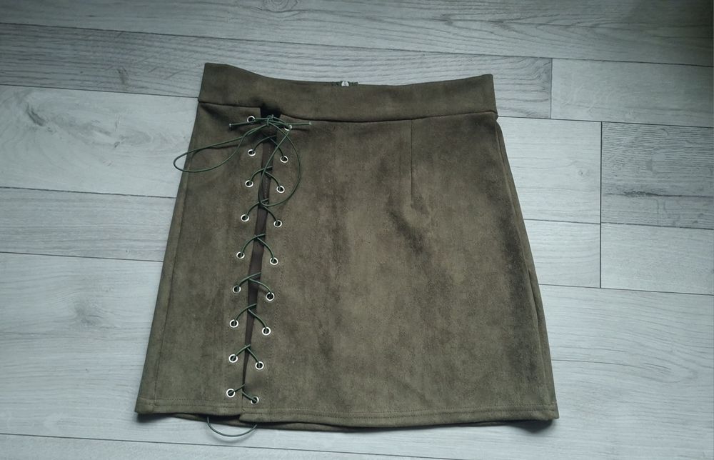 Zamszowa spódniczka khaki