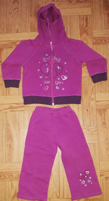 Dres dziewczęcy dwuczęściowy