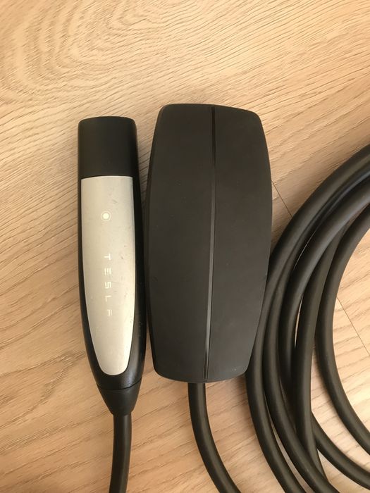 Зарядне tesla gen 3 mobile connector