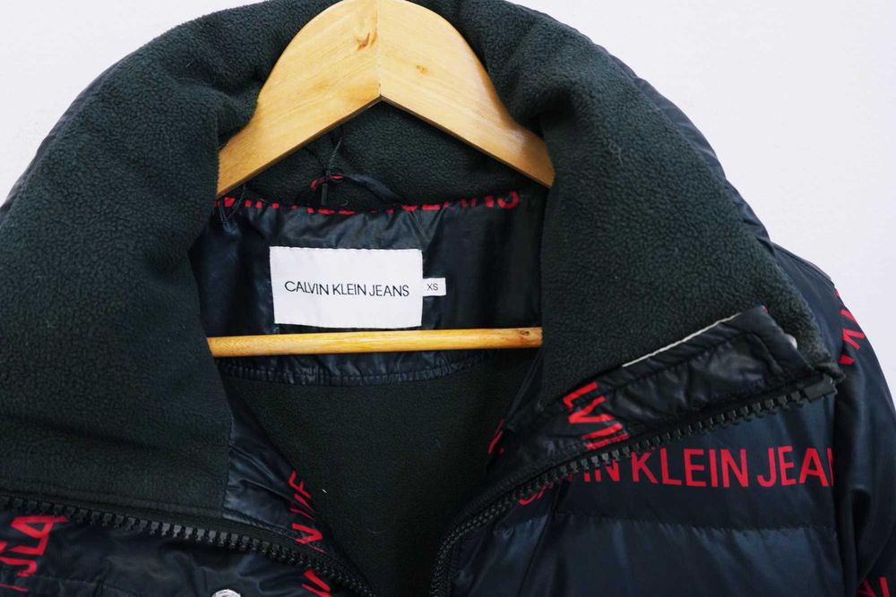 G16 zimowa długa puchowa kurtka damska Calvin Klein logowana S 36