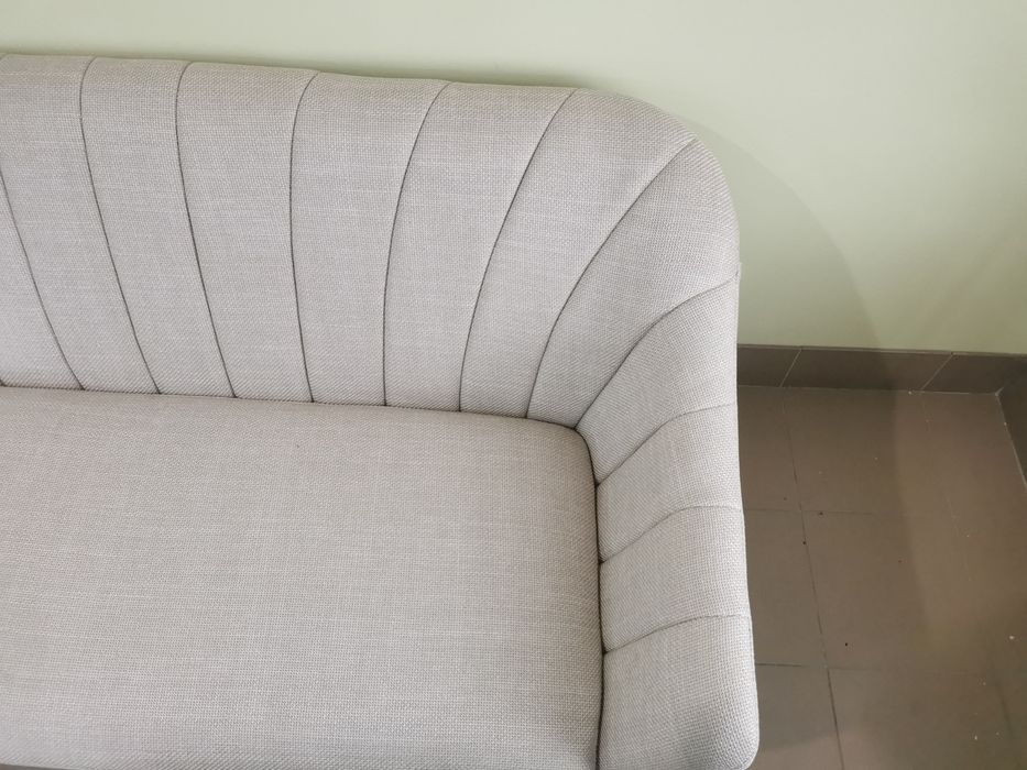 Диван EGEDAL 2.5  беживого кольору, тканина

(85)