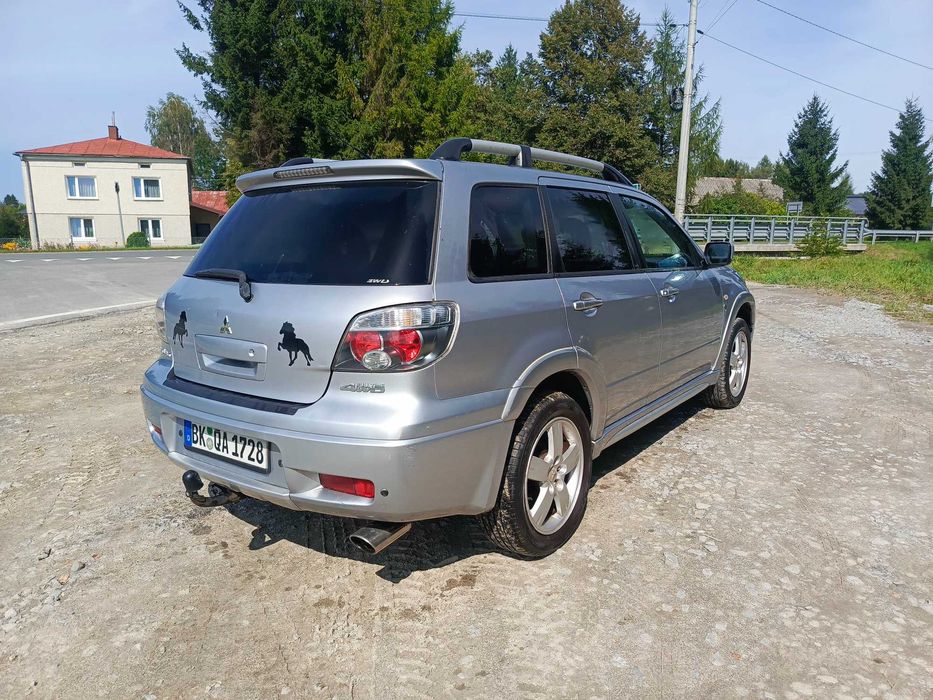Mitsubishi Outlander 2.4 B, 4x4