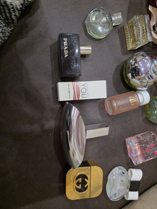 Продам женские духи