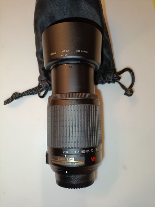 Телеобъектив Никон 55-200 мм
