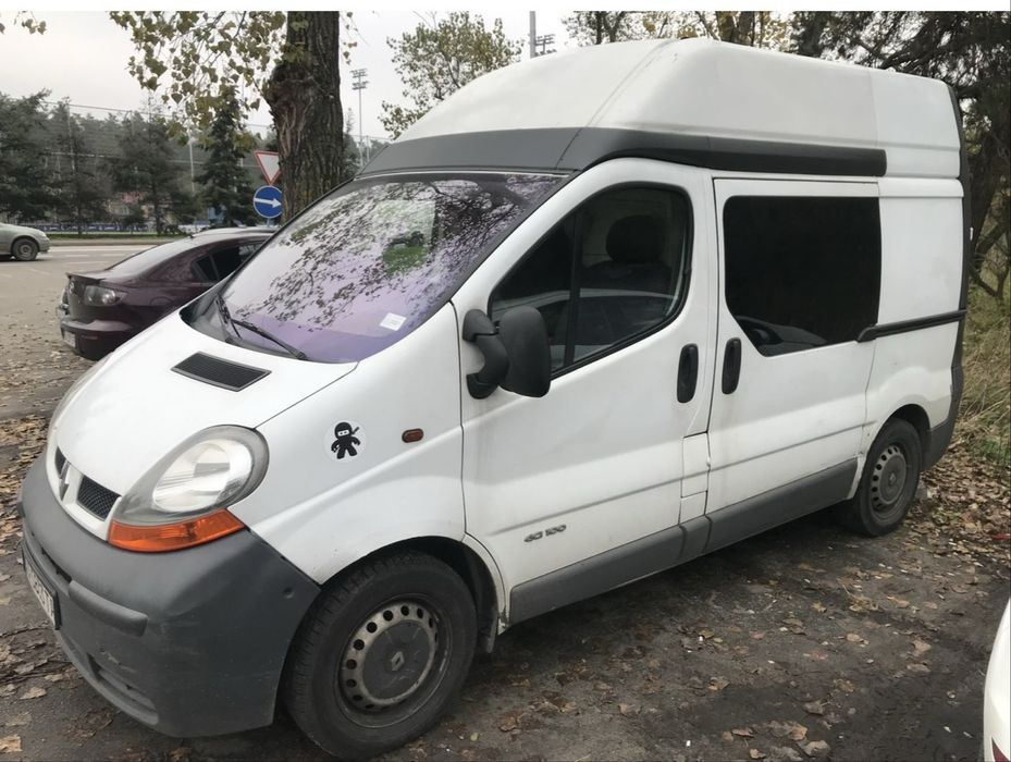 Рено трафик 2 100 супер машинка