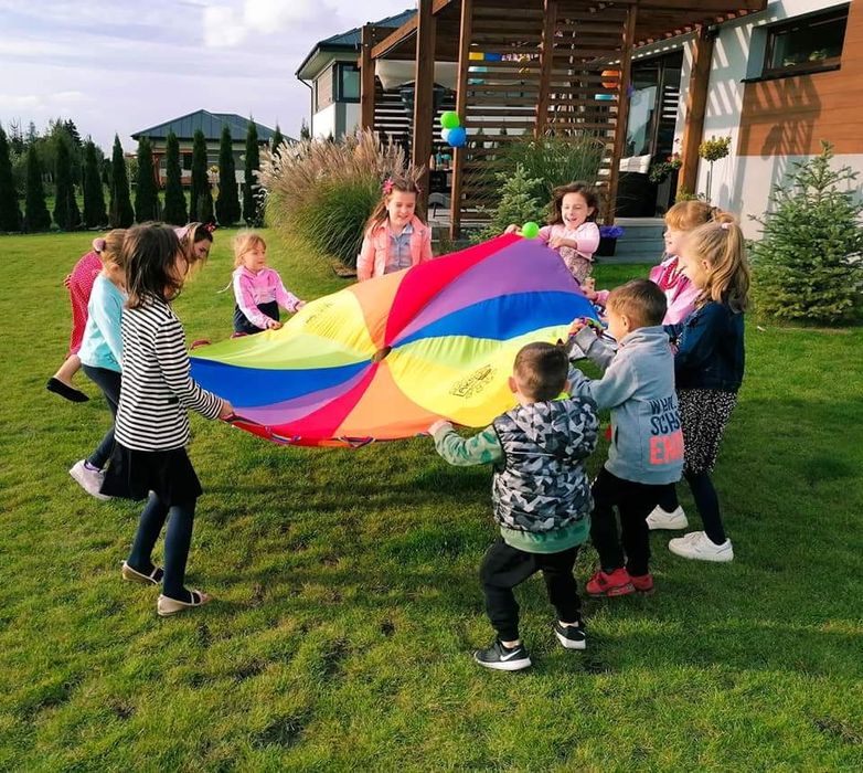 Animacje dla dzieci Animatorka Wata cukrowa Popcorn Animator Atrakcje