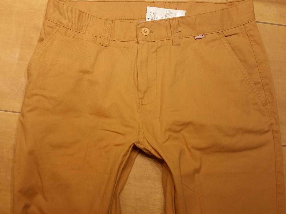 nowe CHINO beżowe W31 L34 84cm/109cm 31/32 spodnie Chinosy chinos w30