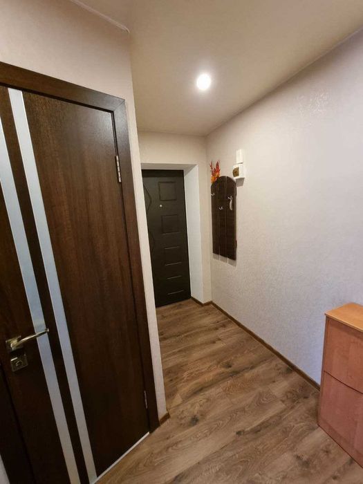 Продам 2к Красный Камень Коммунар ремонт