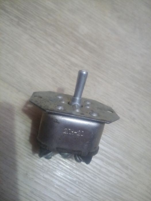 Тумблер переключатель