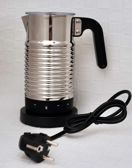 Aerocino 4 da Nespresso Novo na Embalagem