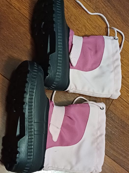 Śniegowce dziewczęce USA, rozmiar 3 (35,5)