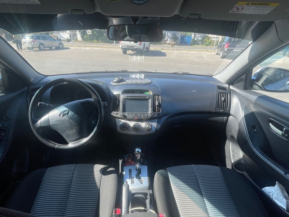 Продам Hyundai Elantra