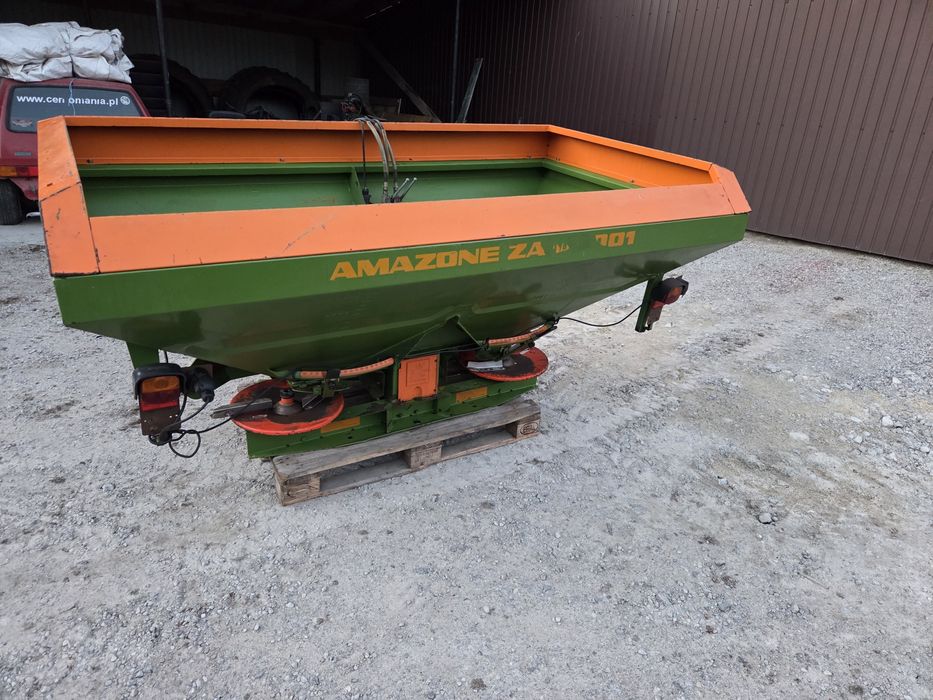 Rozsiewacz nawozów Amazone ZA U 1501