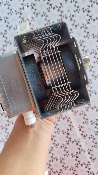 Magnetron GALANZ M24FB-610A