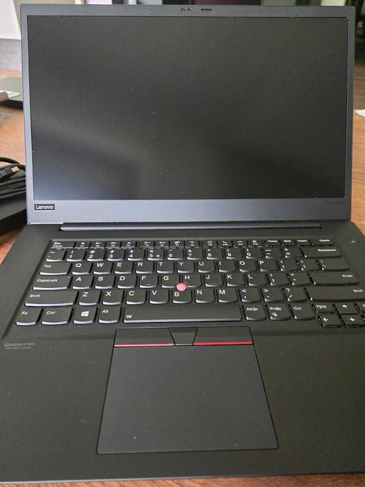 Lenovo X1 Carbon Extreme Gen3 GTX 1650 Ti