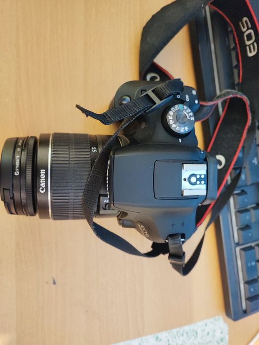 Canon EOS 2000d (2022)