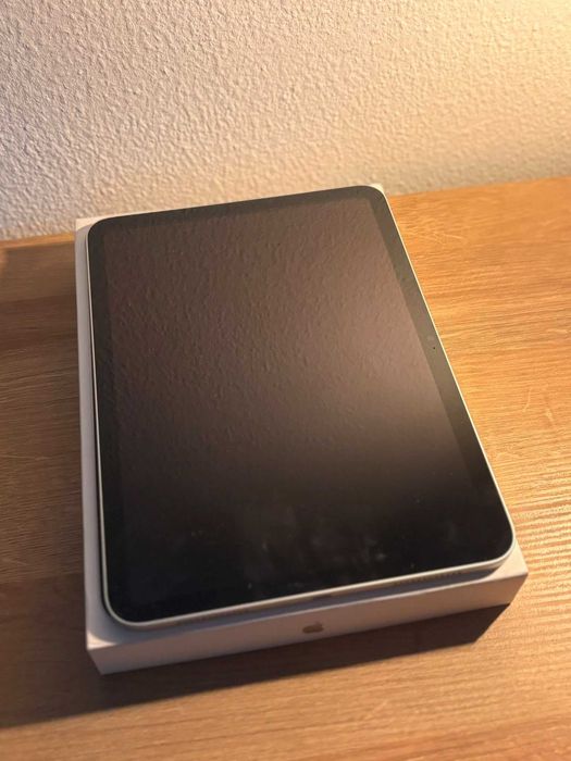 Apple iPad 11 novo com garantia