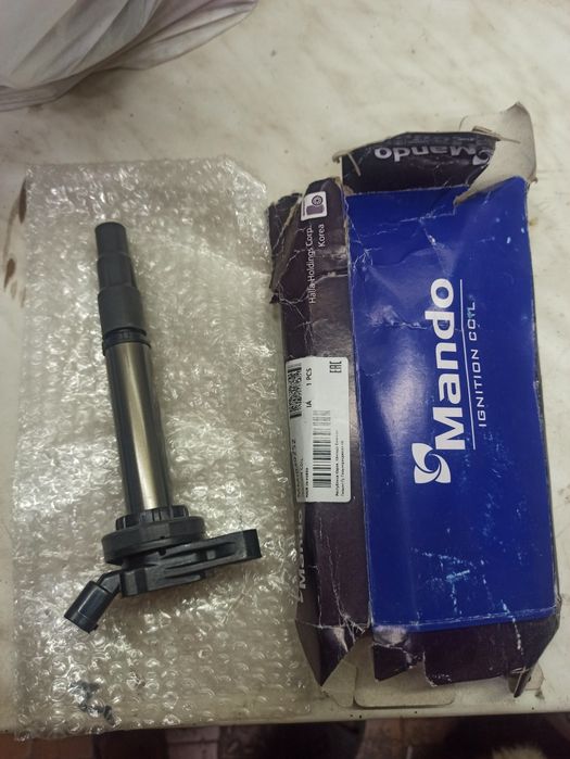 Катушка зажигания Toyota Corolla.