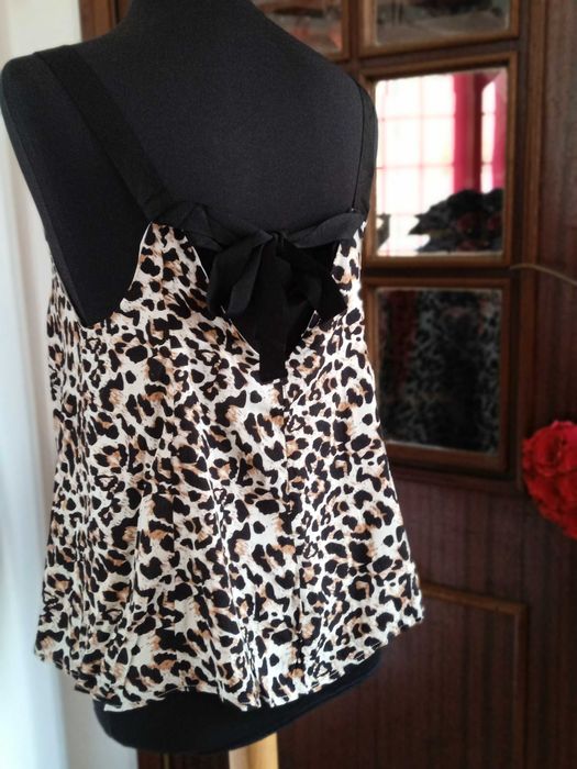 Blusa/Top  M/L Novo