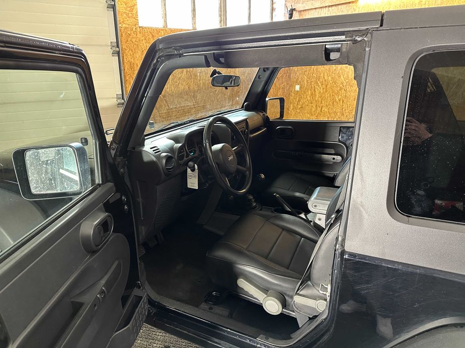 JEEP Wrangler 2.8CRD Nacional Distribuição Feita