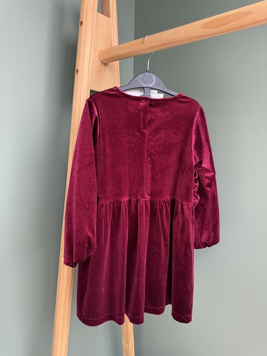 Нова сукня Zara на дівчинку 5,6 років, 116см,вельвет , святкова,