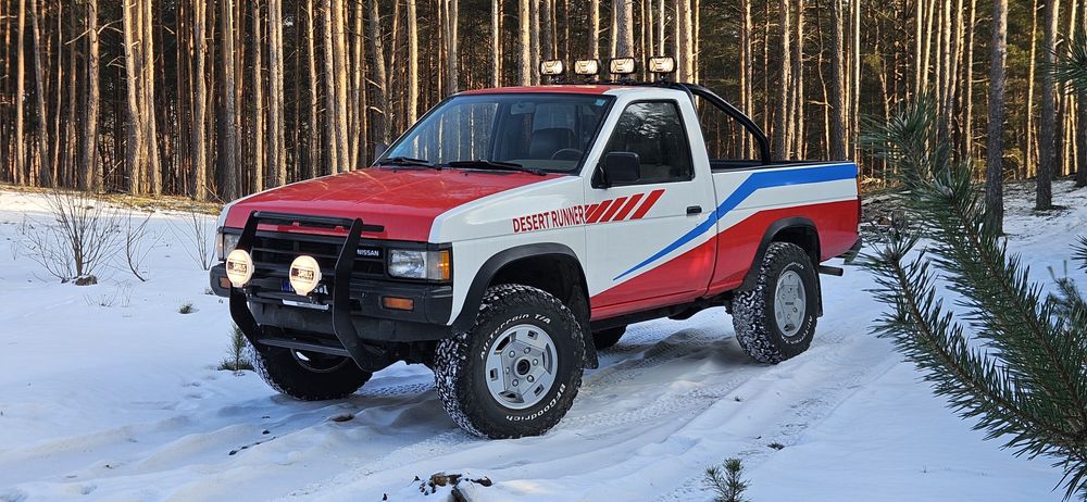 Nissan Pickup D21 4x4 3.0v6 klimatyzacja nie King Cab