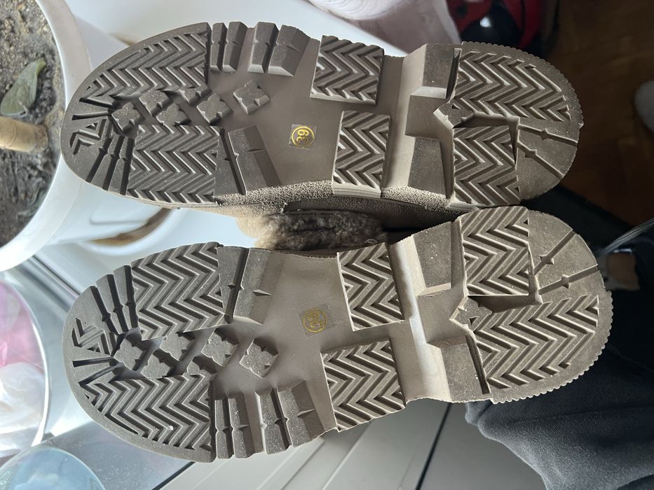 Ботінки, кросівки зимові бежеві натуральна замша