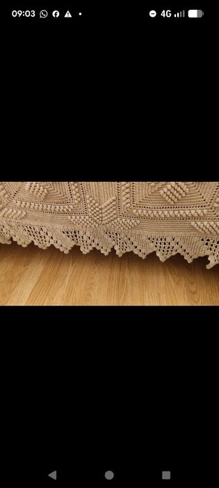Colcha antiga em renda