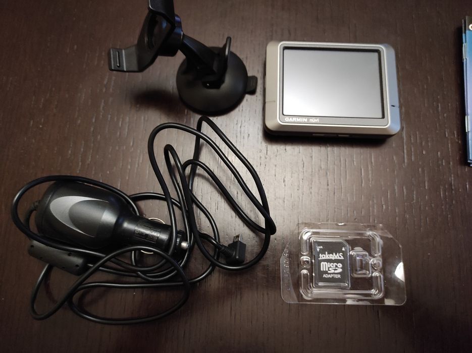 GPS Навигатор Garmin nuvi 200