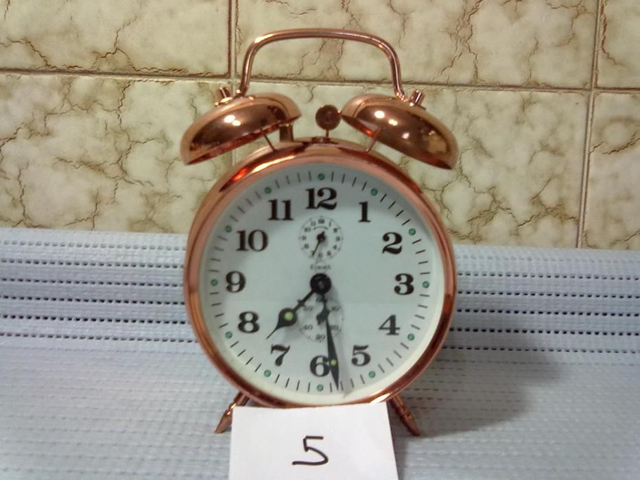 Despertadores novos com mais de 20 Anos