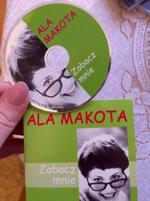 Płyty CD, kasety do radia
