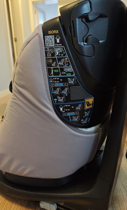 Vendo cadeira auto bebe tlrotativa 360° "Bebeconfort"