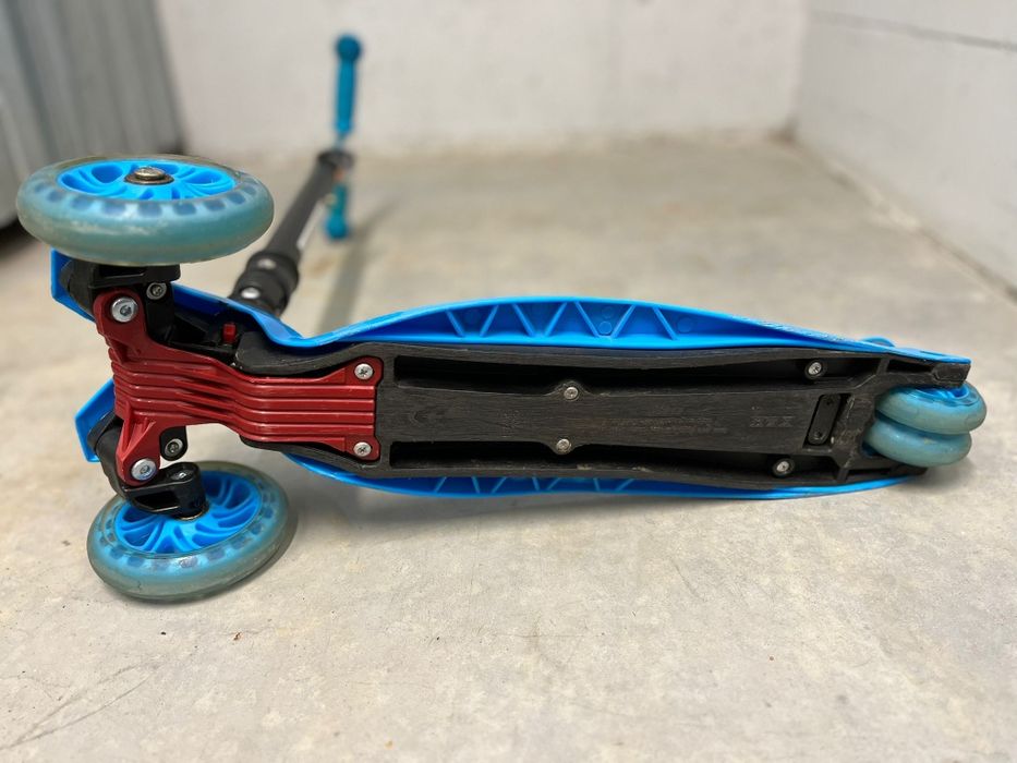 Hulajnoga trojkolowa scooter