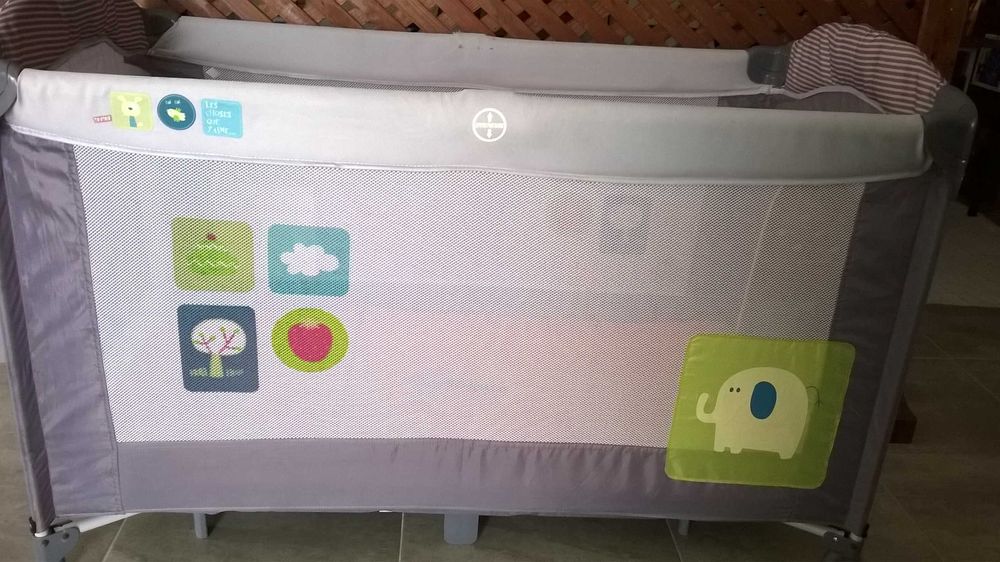 Cama de campanha para bebé